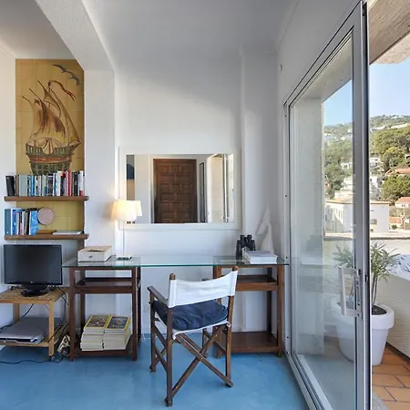 Penthouse Sa Riera 아파트 *