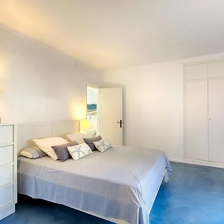 Penthouse Sa Riera 베구르
