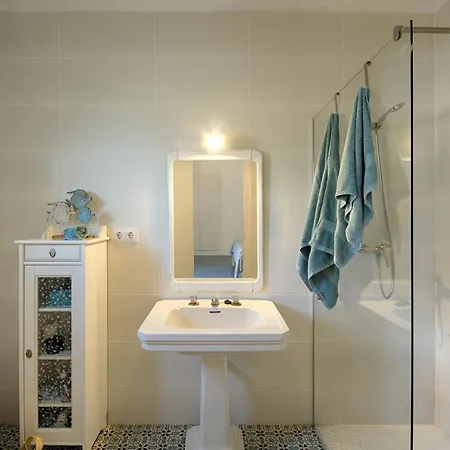 Penthouse Sa Riera 아파트 *